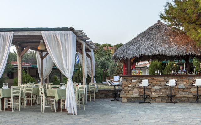 Coral Blue Beach Hotel