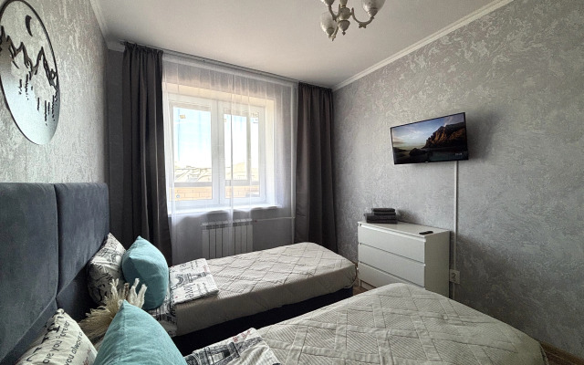 Besthome Dvukhkomnatnaya semeynaya v tsentre Flat