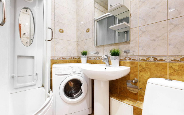 Квартира на 50 лет Октября 8