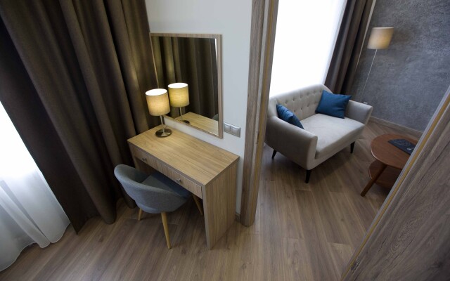 Planeta IQ Hotel