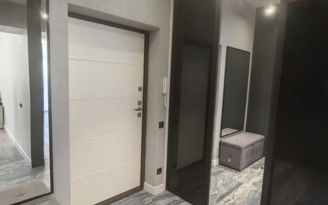 Welcome Na Vyazemskoy 3 Flat