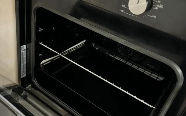 Гостевой Дом Уютный Дом с Большими Панорамными Окнами