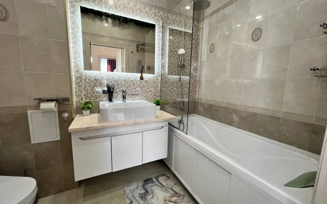 Жилое помещение 3-ком квартира Galaapart в самом центре