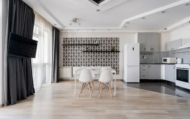 Na Pereulke Bogdana Khmelnitskogo 8 Flat
