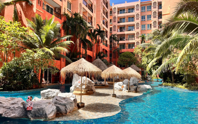 Seven Seas Resort Pattaya Apartments