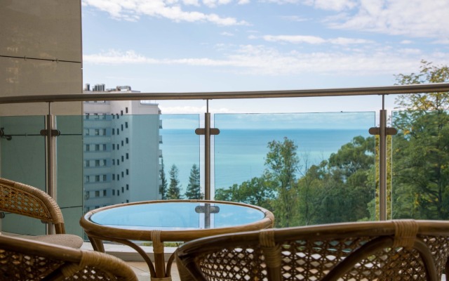 Апартаменты 3-х комнатные в Королевском парке