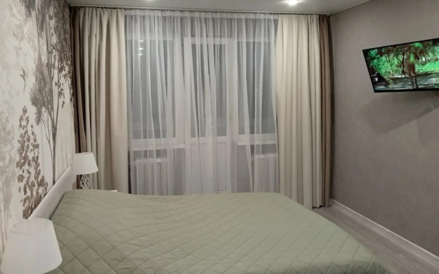 V tsentre na Naberezhnoy Flat