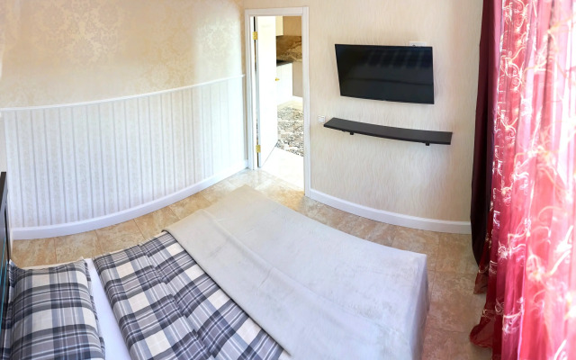 Апартаменты на Коммунистической_002