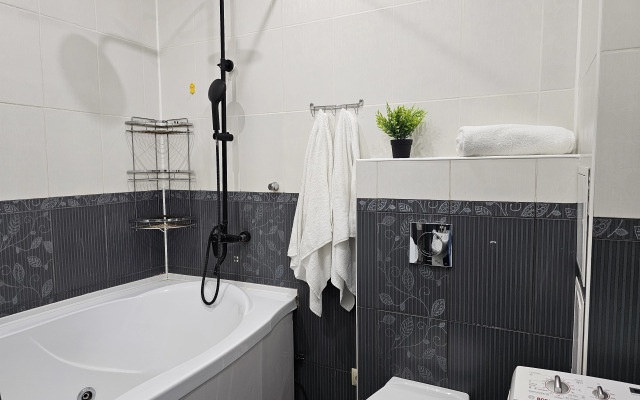 Квартира на Набережной Леонова 71