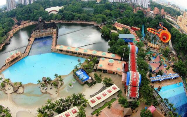 Sunway Lagoon Hotel (formerly Sunway Clio Hotel)