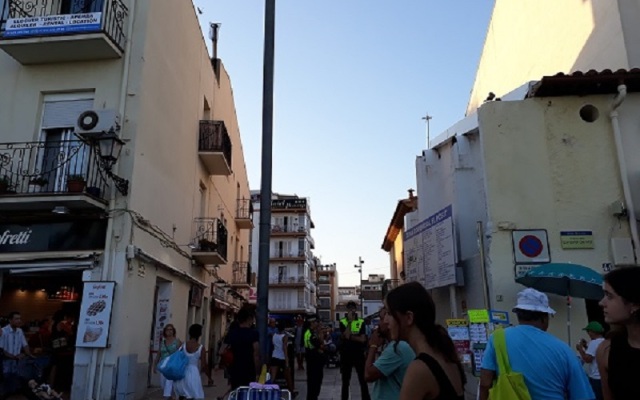 Al Centre Del Port Apartments