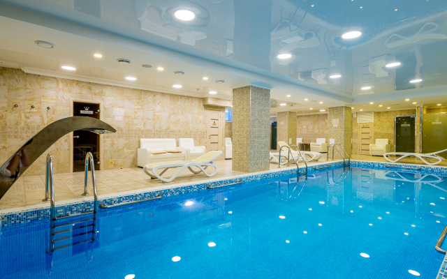 Отель Reston Hotel&Spa