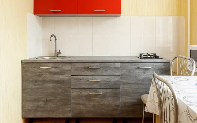 Квартира Двухкомнатная в 4 Микрорайоне