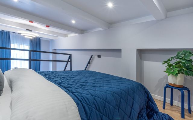 Apartments Queenstay Gold Femili Na Voykovskoy