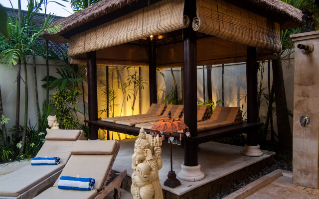 Вилла Bali Holiday Villas – La Playa
