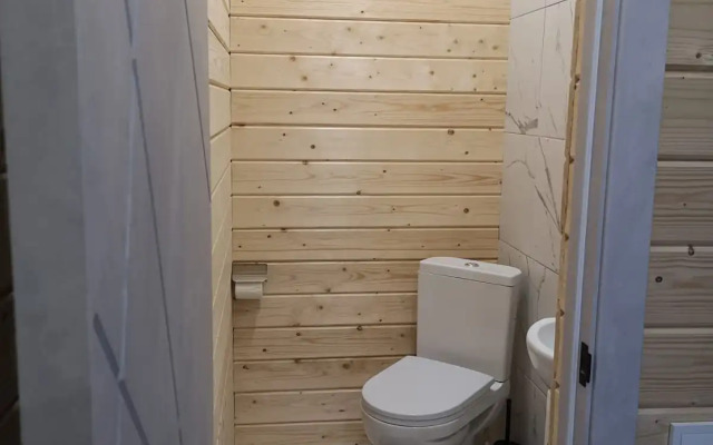 Гостевой дом с сауной вблизи реки и озера Ладоги Лисий берег