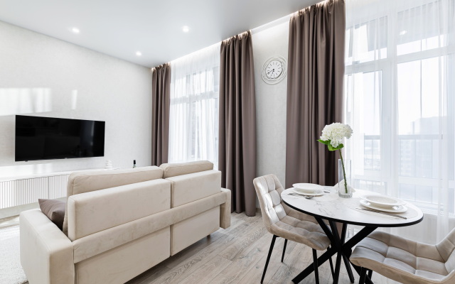 Lyuks U Akvaparka Apartments