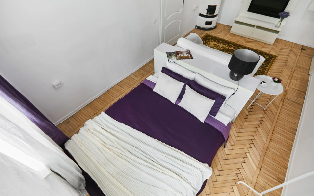 FlatStay Dzhambula 4 Apartments