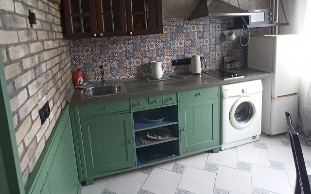 Квартира Двухкомнатная Улица Красина 60