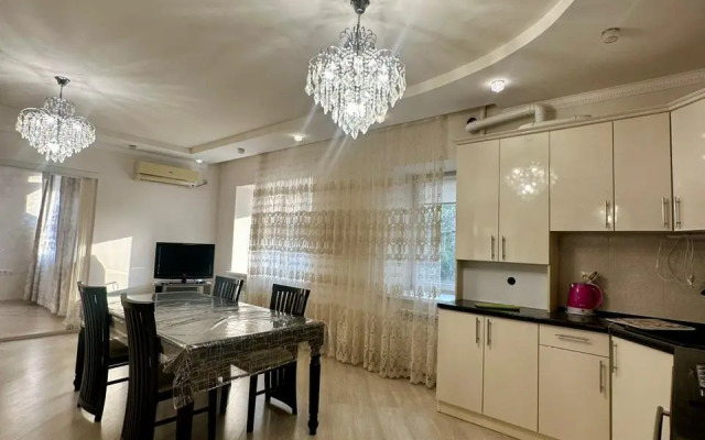 Квартира на Боевая 126/5