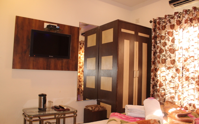 Good Luck Residency Hotel