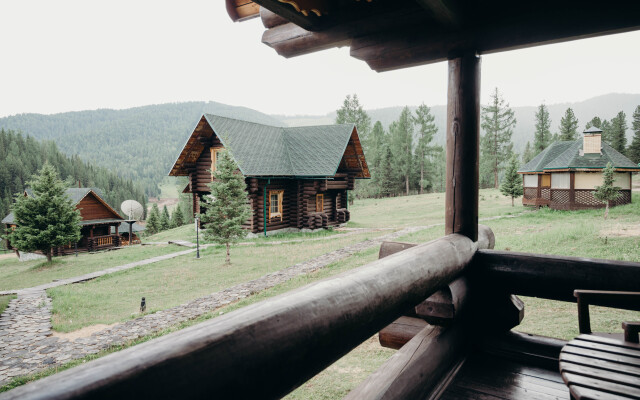 Medvezhyya gora Recreation center