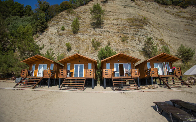 Freedom3 Hotel