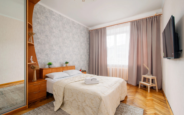 Квартира Трехкомнатные апартаменты у Красного Костёла