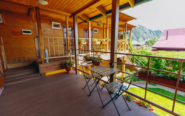 Ivanovskij Guest House