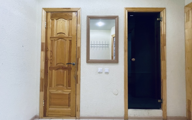 Квартира 1-а комнатная рядом с Ижевским Зоопарком , ИжГТУ, ИжГСХА