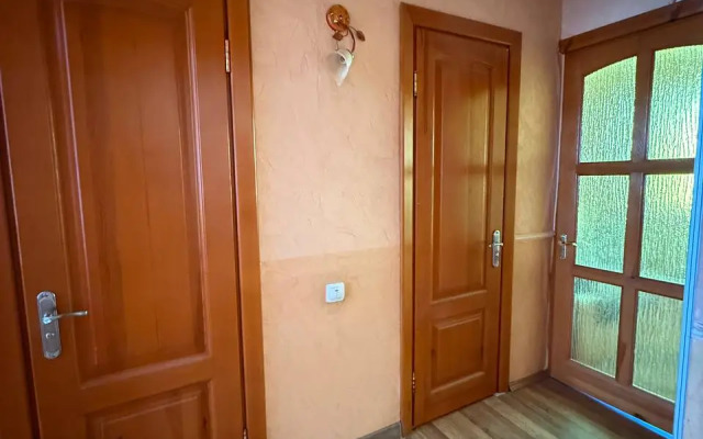 Апартаменты на Николаева 18