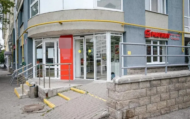 Na Zapototskogo, 12 Flat