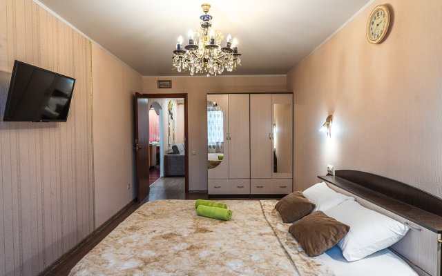 Uyutnaya Kvartira S Novym Remontom Apartments