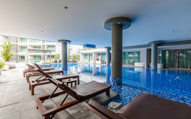 Апартаменты Majestic 2BR Residence with garden view in Regent