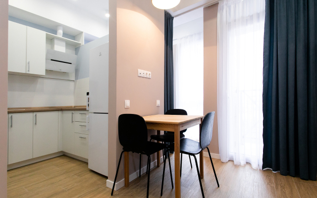 Apartment on the Heights 6