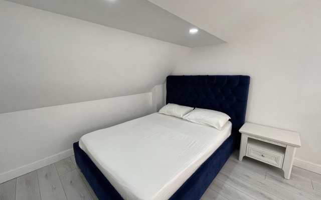 Apartamenty v samom tsentre Sochi ryadom s Morportom
