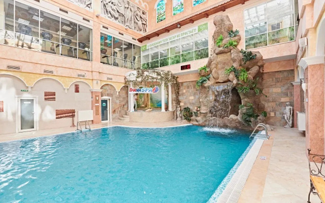 Hotel Grinn Biznes-Klass