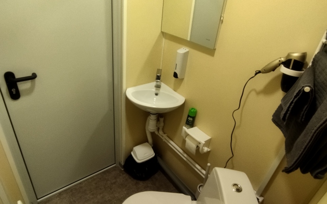 Trevel hizhinyi Tihotut Guest house