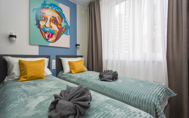 Na Ejnshteyna 4 Apartments