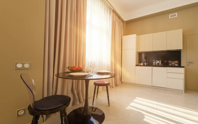 Dizaynerskie Matisse Apart s vydelennoy zonoy spalni Apartments