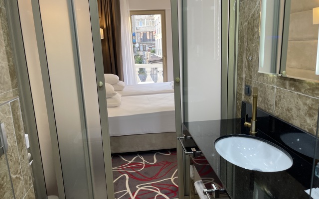 Гранд Отель Сухум