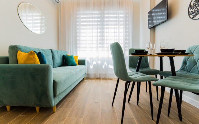 Апартаменты Класса Люкс С Дизайнерским Ремонтом От LetoApart