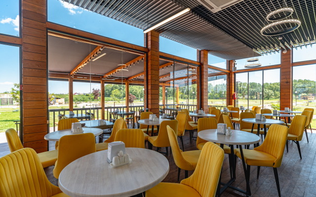 Rinn Rise Resort Hotel