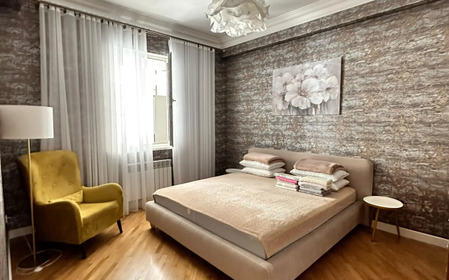 Tur House V Kaspiyske Apartments