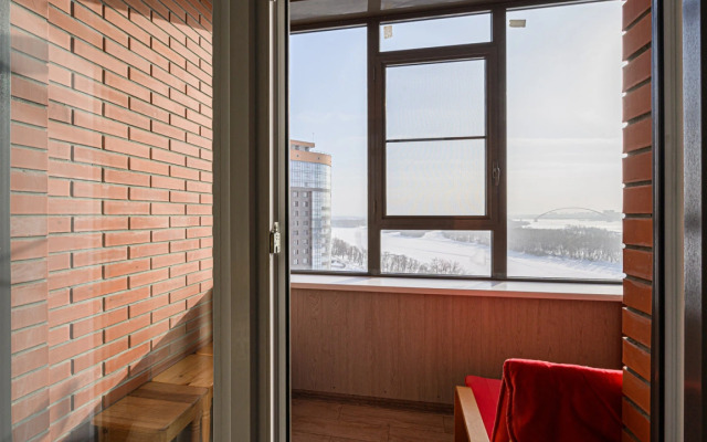 Апартаменты Stepanenkov на 2-ой Обской 154 на 13 этаже