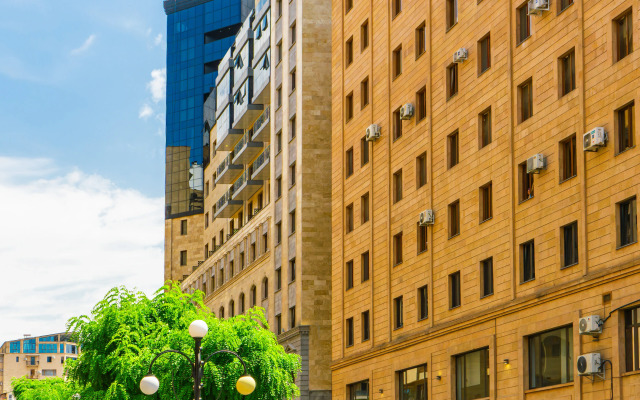 KeyGo #0099, 1 Bedroom, Balcony, Near National Gallery Apartments