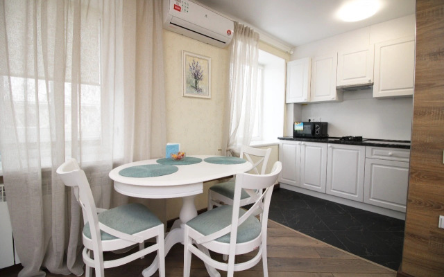 Квартира Уютная Двухкомнатная для Комфортного Проживания