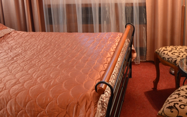 Monika Hotel