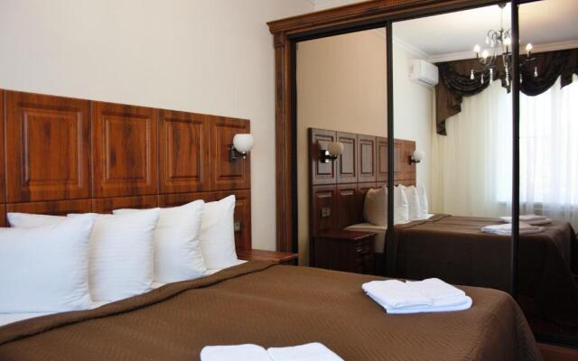 Korona Hotel