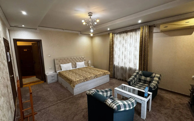 Salam Inn '
